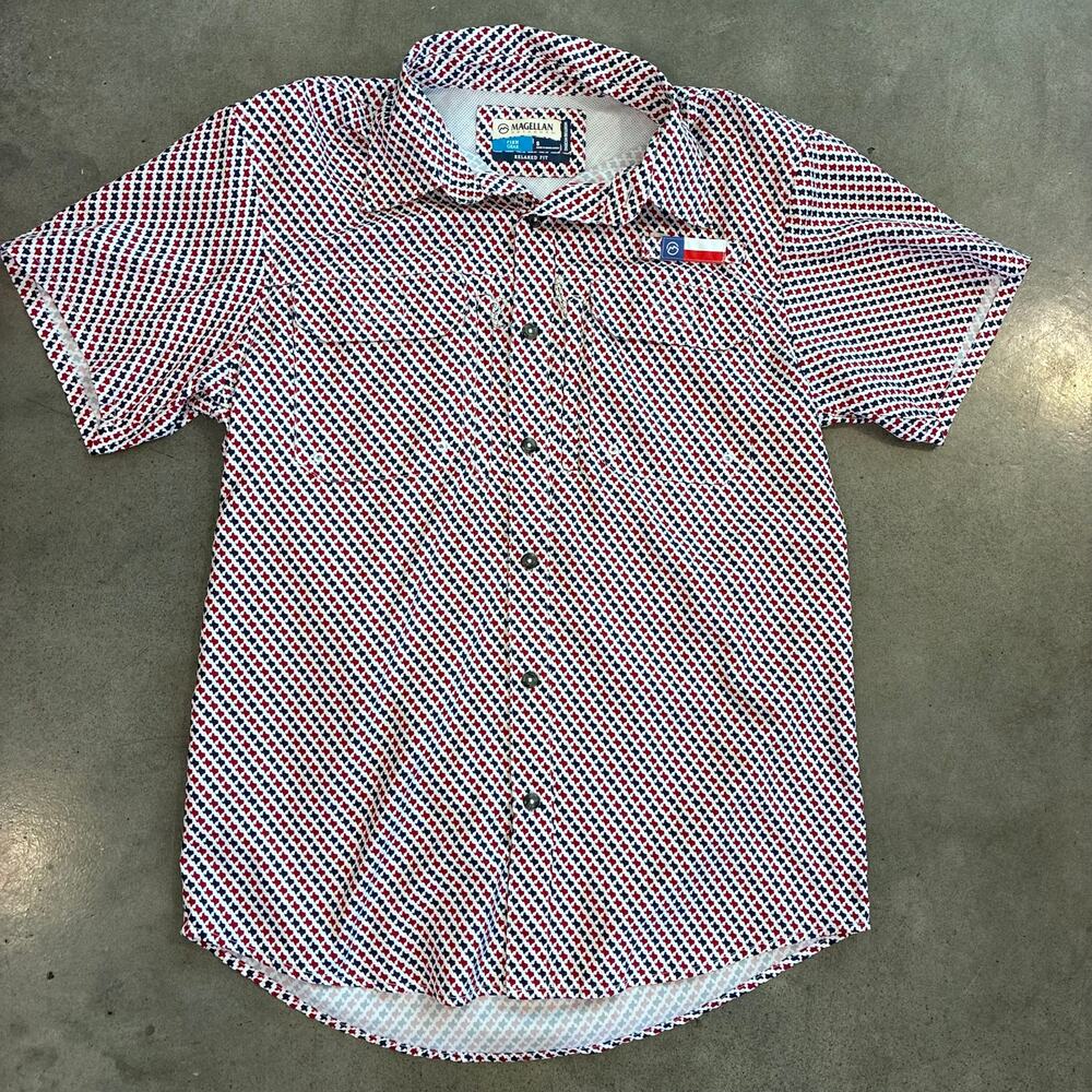 Magellan Outdoor Texas flag red white blue fish gear button down shirt relaxed